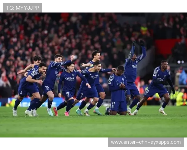 巴黎通过右路多点穿插,创造更多射门机会