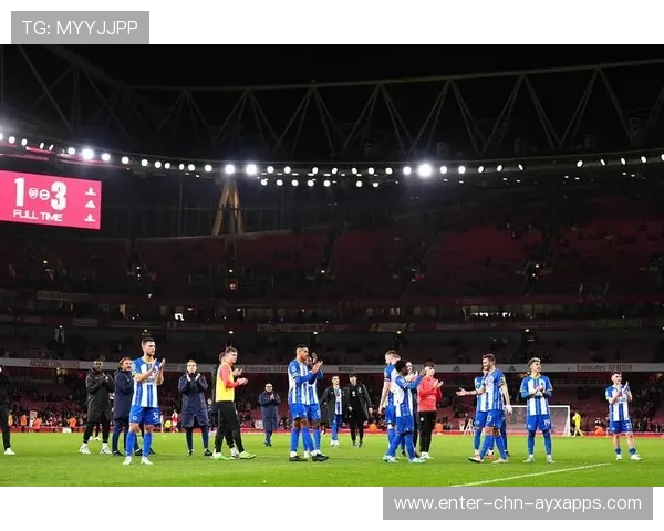 布莱顿中场流畅衔接令人印象深刻