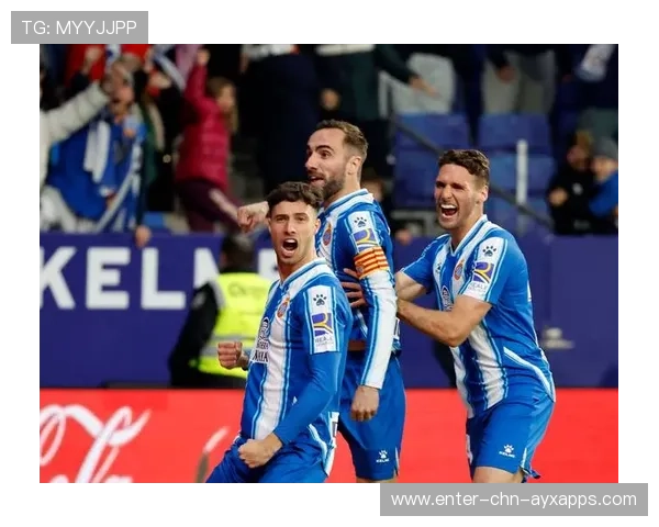 皇马替补锋线连续冲击造成对方溃散：强大阵容深度的致命武器